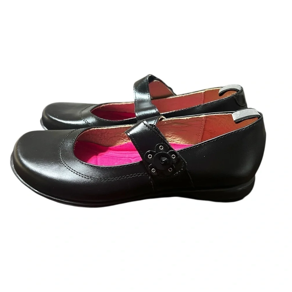 Classic Black School Kids Andrea. Size -3